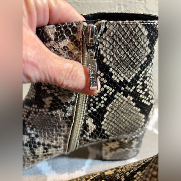 Michael by Michael Shannon Cardi skin boots, 8.5M, gorgeous condition, love them - Picture 4 of 9